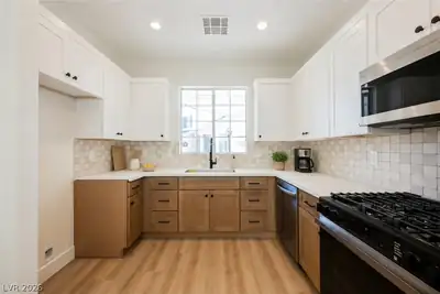 10361 Adams Chase Street Las Vegas, NV 89183