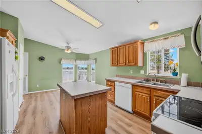 3360 Palm Drive, Pahrump, NV 89060 Kitchen