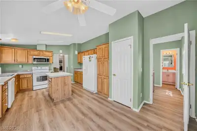 3360 Palm Drive, Pahrump, NV 89060 Dining Area
