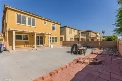 2621 Rainbow Glow Street, North Las Vegas, NV 89030 Patio