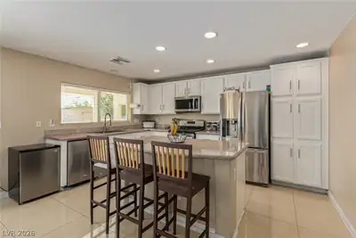 2621 Rainbow Glow Street, North Las Vegas, NV 89030 Kitchen