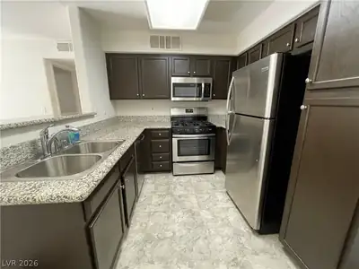 5196 Mandalay Springs Drive 204 Kitchen