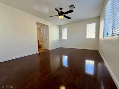 10433 Concetta Avenue Bedroom