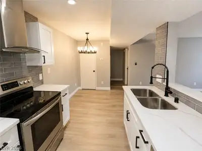 201 Mission Laguna Lane 201 Kitchen