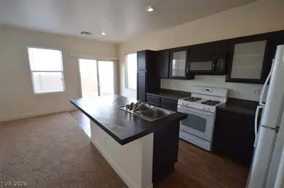6670 TULIP FALLS Drive 0 Kitchen