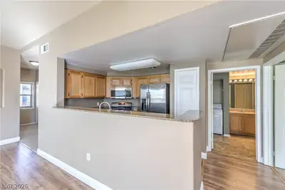 10550 West Alexander Road 2046 Kitchen
