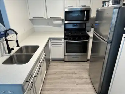 3155 Casey Drive 202, Las Vegas