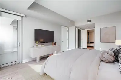 2700 Las Vegas Boulevard 4005 Primary Bedroom