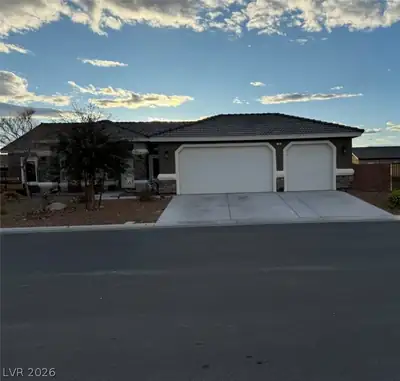 170 Magnolia Boulevard, Pahrump