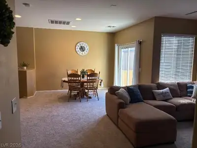 6421 Tumblegrass Court, Las Vegas, NV 89122 Living Room