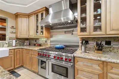 425 Talisman Court, Henderson, NV 89074 Kitchen