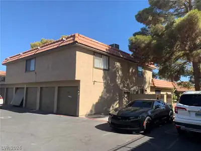 1897 Avacado Court, Henderson, NV 89014 Front of Structure