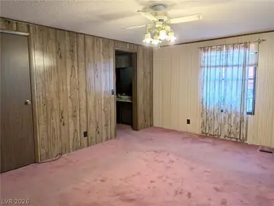 31 South Fourth Street Primary Bedroom