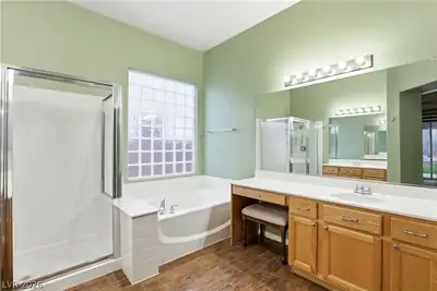 5871 Lost Valley Street, Las Vegas, NV 89113 Primary Bathroom