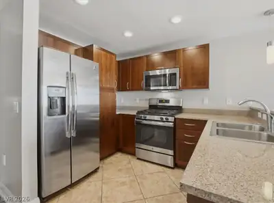 150 North Las Vegas Boulevard 1602 Kitchen