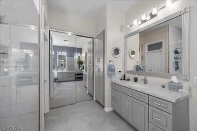 10658 Callington Way, Las Vegas, NV 89183 Primary Bathroom