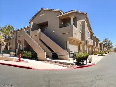 2100 Quarry Ridge Street 207, Las Vegas