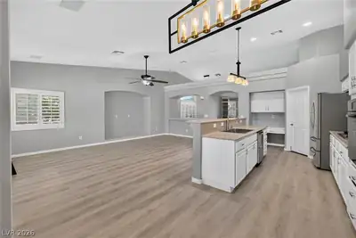 5317 Blue Evergreen Avenue, Las Vegas, NV 89131 