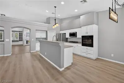 5317 Blue Evergreen Avenue, Las Vegas, NV 89131 