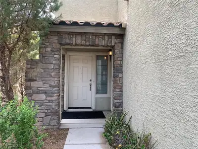 9933 West Diablo Drive Front of Structure