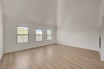 9240 Worsley Park Place Primary Bedroom