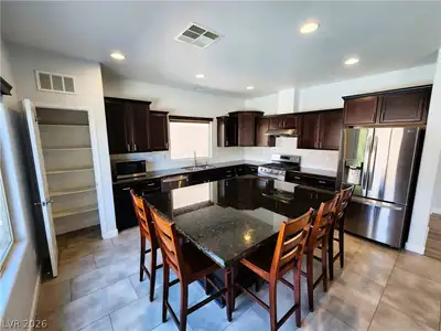 2604 Courgette Way Kitchen