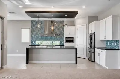 128 Springbough Lane, Las Vegas, NV 89138 Kitchen