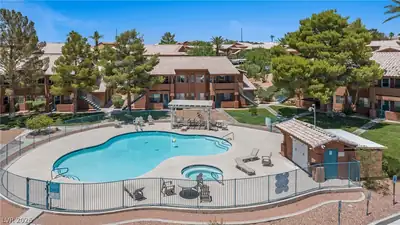 930 Mesquite Springs Drive 101 Pool