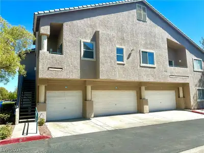 2100 Jade Creek Street 202, Las Vegas