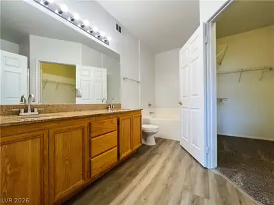 10550 West Alexander Road 2148 Primary Bathroom