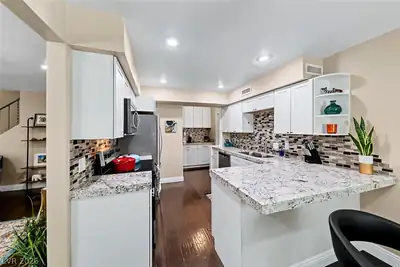 3173 Pinehurst Drive C Kitchen