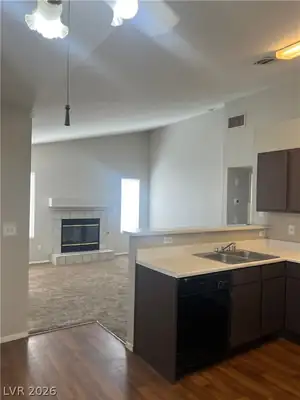 4611 KRISSYLOUISE Way C Kitchen