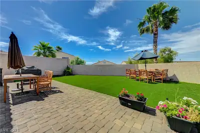 740 Camino Del Ray Patio