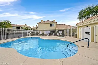 756 Anne Lane 0 Pool