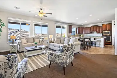 140 Admiral Benbow Way, Mesquite, NV 89027 Living Room