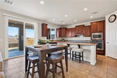 140 Admiral Benbow Way, Mesquite, NV 89027 Kitchen
