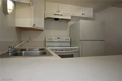 302 Eastminister Court A Kitchen