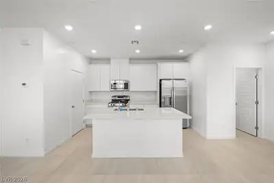 167 Colony Square Way, Henderson, NV 89015 Kitchen