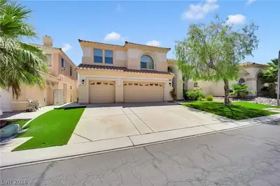 49 Chateau Whistler Court, Las Vegas, NV 89148 Front of Structure
