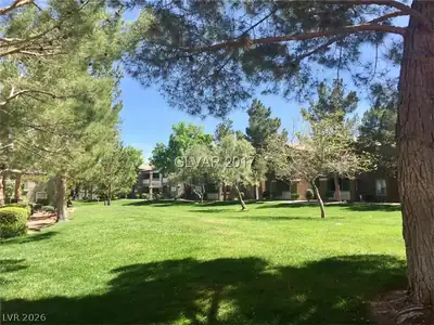555 SILVERADO RANCH Boulevard 1073 Yard