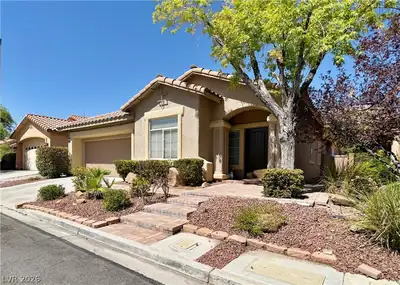 809 Royal Plum Lane, Las Vegas, NV 89144 Front of Structure