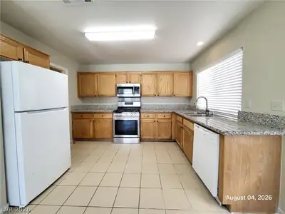 8236 West Rochelle Avenue Kitchen