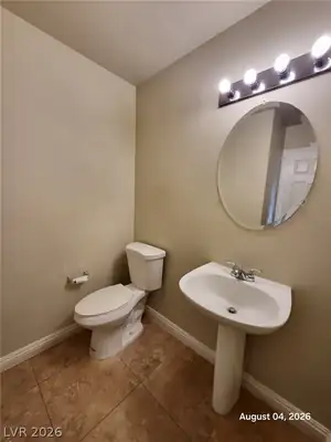 8236 West Rochelle Avenue Bathroom