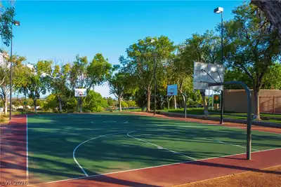 10338 QUEENS CHURCH Avenue 0 Basketball Court