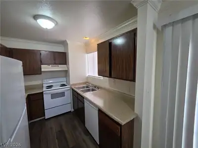 5049 Spencer Street D Kitchen