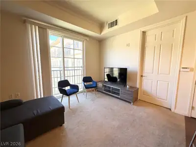 2405 West Serene Avenue 844 Living Room