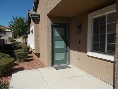 519 Crimson View Place 