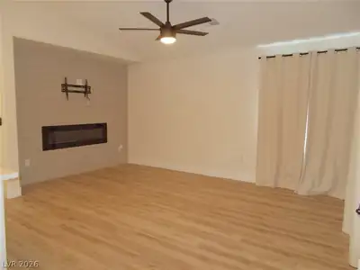 519 Crimson View Place 