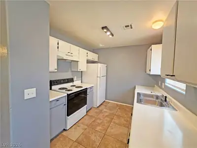 1444 Star Road 3 Kitchen