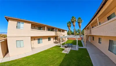1444 Star Road 3 Yard